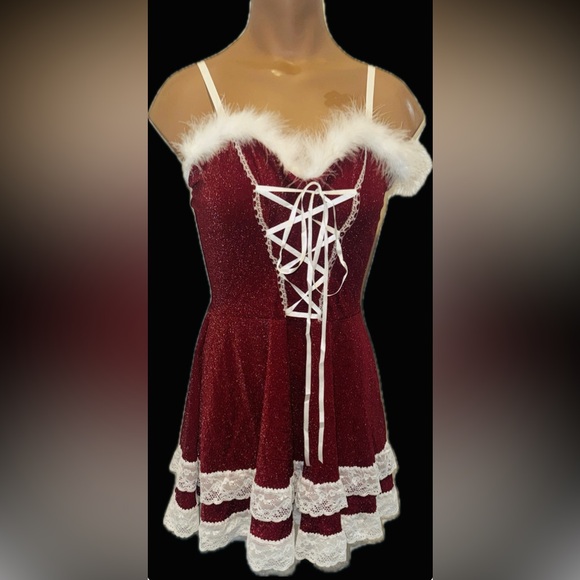 Chic Red Lace-Up Mini Dress - Picture 2 of 4